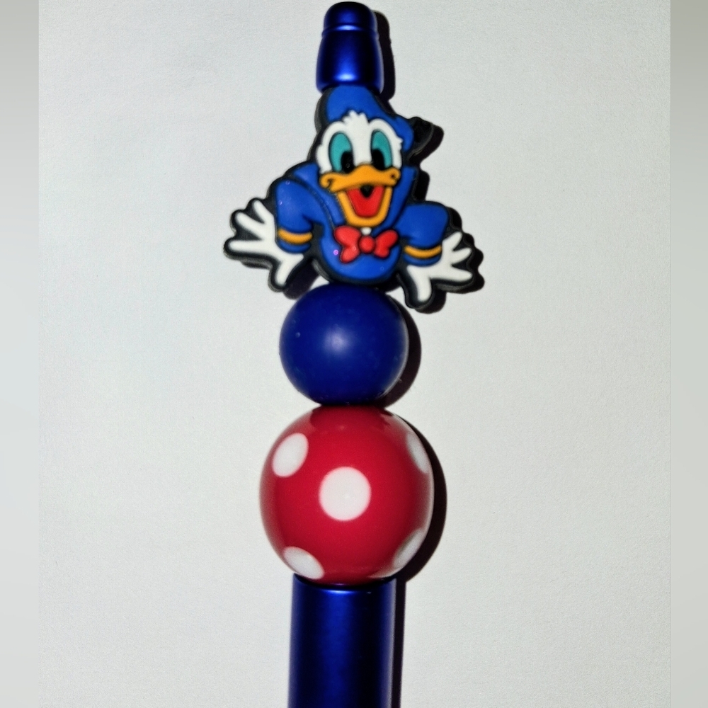⭐️ Handmade Donald Duck Charm Pen